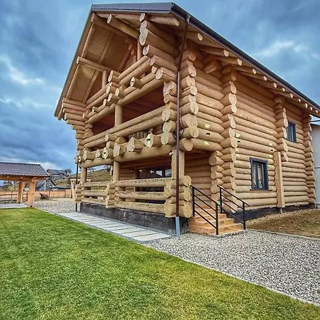 Hotel Derevo House *