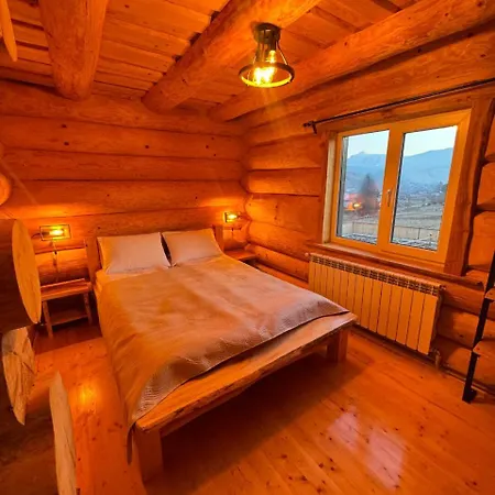 Hotel Derevo House