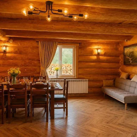 Derevo House *