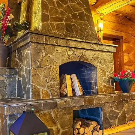 Hotel Derevo House